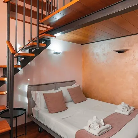 公寓 Navona Family House *